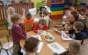 Czytanie na dywanie (4)