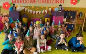 Marcowe urodzinki (1)