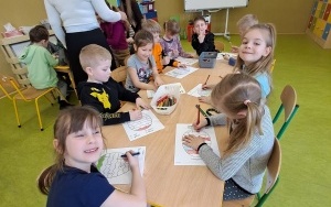 Lekcja angielskiego z uczniami SP z Nędzy  (7)