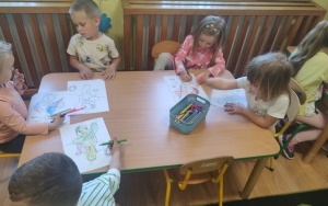 Czytanie na dywanie  (8)