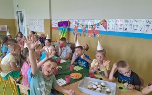 Urodzinki w grupie Misie  (11)