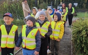 Wycieczka do Kontenerowej Szkółki Leśnej w Nędzy - Jeżyki i Sówki (2)