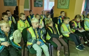 Wycieczka do Kontenerowej Szkółki Leśnej w Nędzy - Jeżyki i Sówki (5)