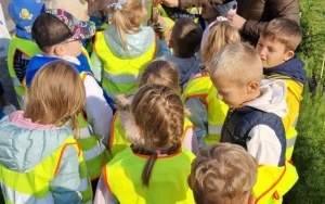 Wycieczka do Kontenerowej Szkółki Leśnej w Nędzy - Jeżyki i Sówki (9)