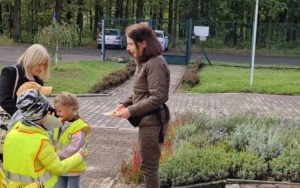 Wycieczka do Kontenerowej Szkółki Leśnej w Nędzy - Jeżyki i Sówki (6)