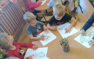 Czytanie na dywanie (8)