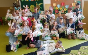 Spotkanie Pingwinków z Zajączkiem (2)