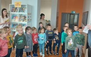 Wyjście do biblioteki (2)